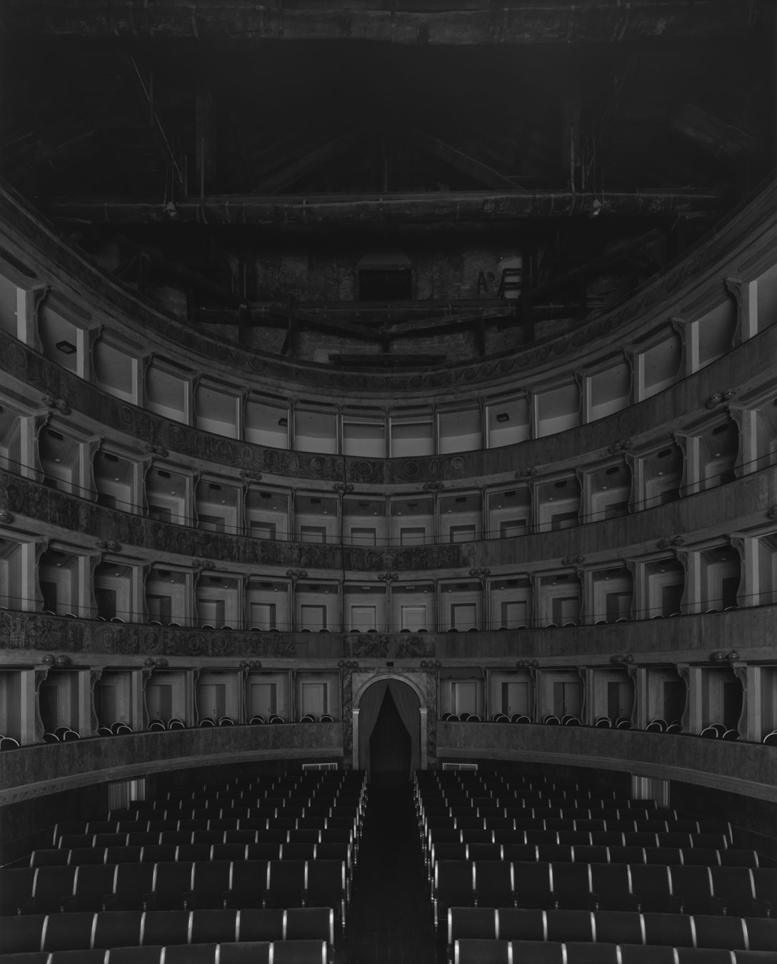 Hiroshi Sugimoto Teatro Sociale, Bergamo, 2015