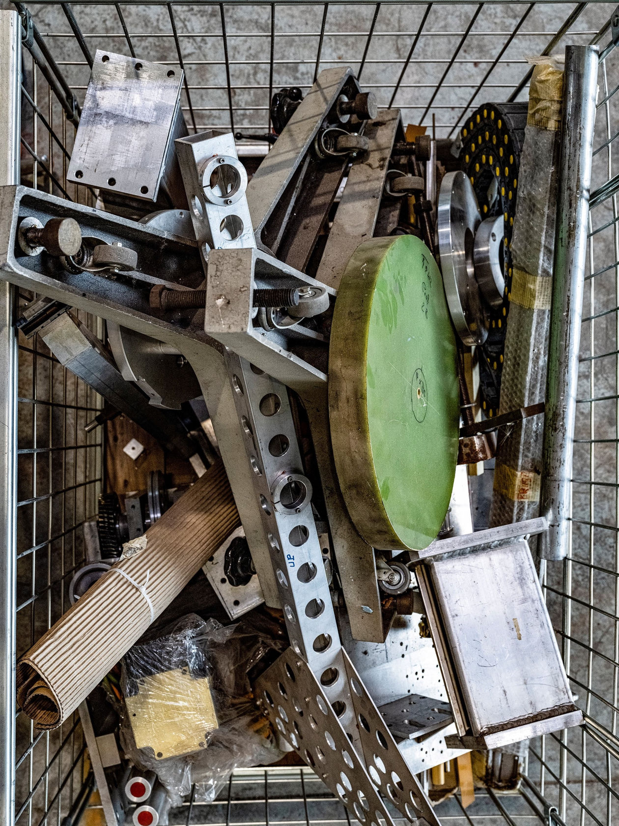 Thomas Struth Container 5, CERN, Meyrin, 2023