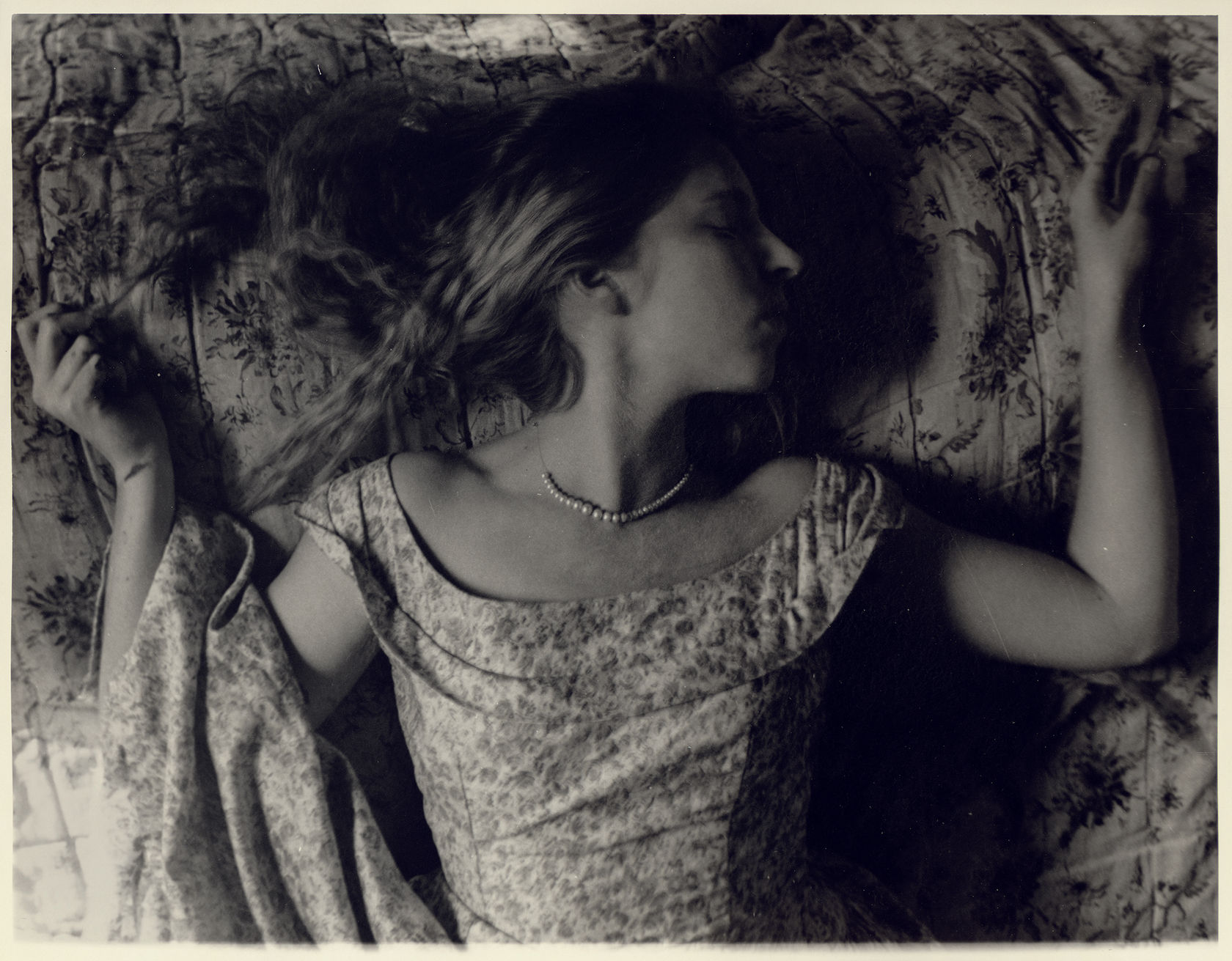 Francesca Woodman Untitled, Providence, Rhode Island, 1975-1978 Vintage gelatin silver print Image: 7 3/8 x 9 1/2 in. (18.6 x...