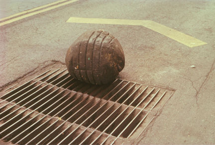 Gabriel Orozco Yielding Stone (Piedra que cede), 1992 Yielding Stone is a ball made of plasticine—a soft and malleable material...