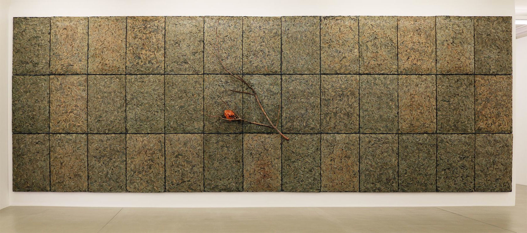 Giuseppe Penone Respirare L'ombra, 2008 Metallic wire, laurel leaves, bronze, terra cotta, variable elements 46 1/6 x 30 11/16 in....