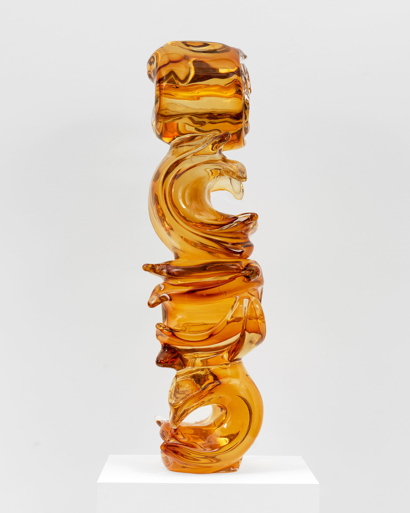 Tony Cragg Curl, 2022 Glass 30 3/4 x 9 1/2 x 9 1/2 in. (78 x 24 x 24 cm)