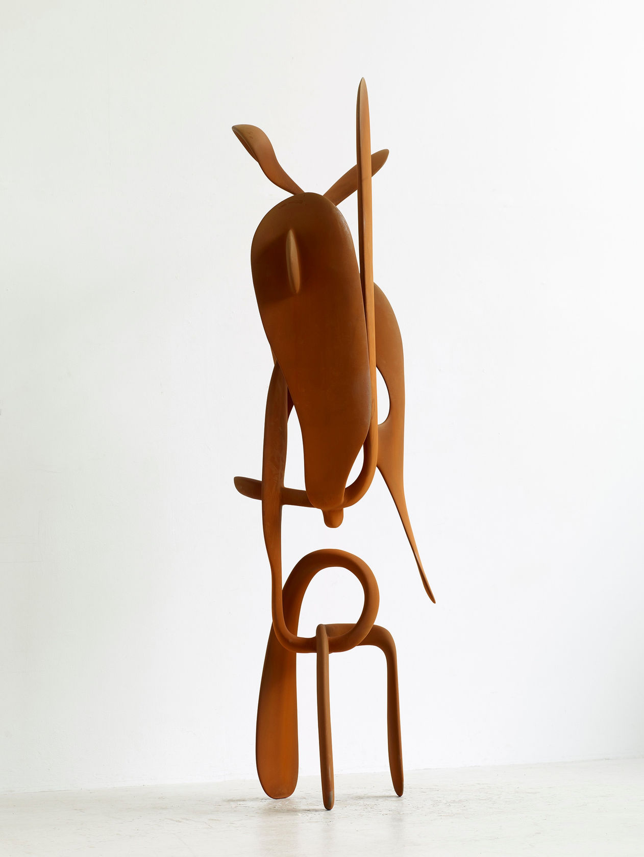 Tony Cragg Incident (Upwards), 2022