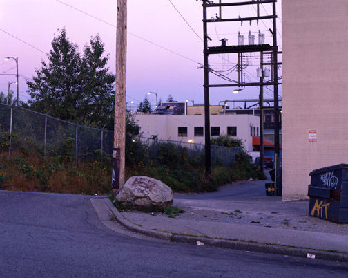 Jeff Wall Dawn edition 1, 2001
