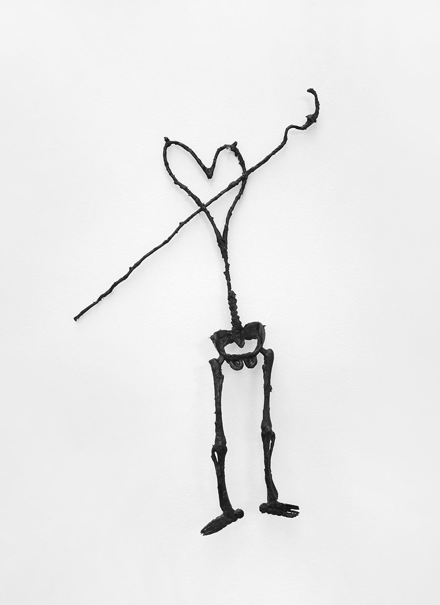 Annette Messager Assemblage Squelette Coeur, 2019