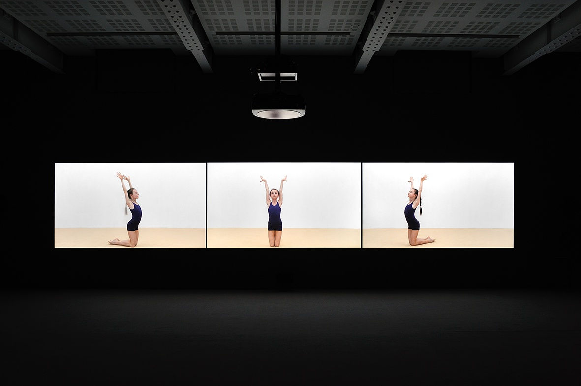 An exhibition installation view from: Rineke Dijkstra