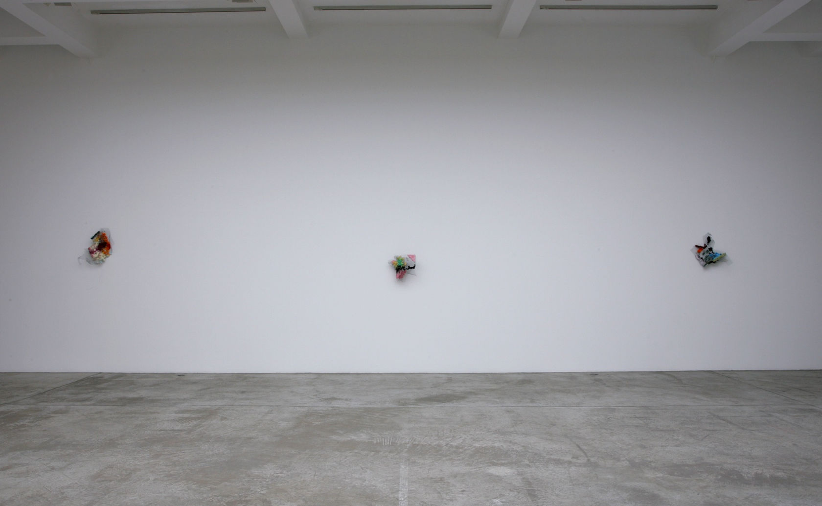 An exhibition installation view from: Richard Tuttle, Matter