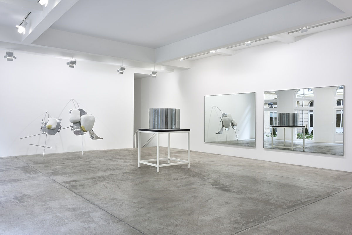 An exhibition installation view from: Giovanni Anselmo, Nairy Baghramian, Tacita Dean, Dan Graham, Gerhard Richter, Thomas Struth