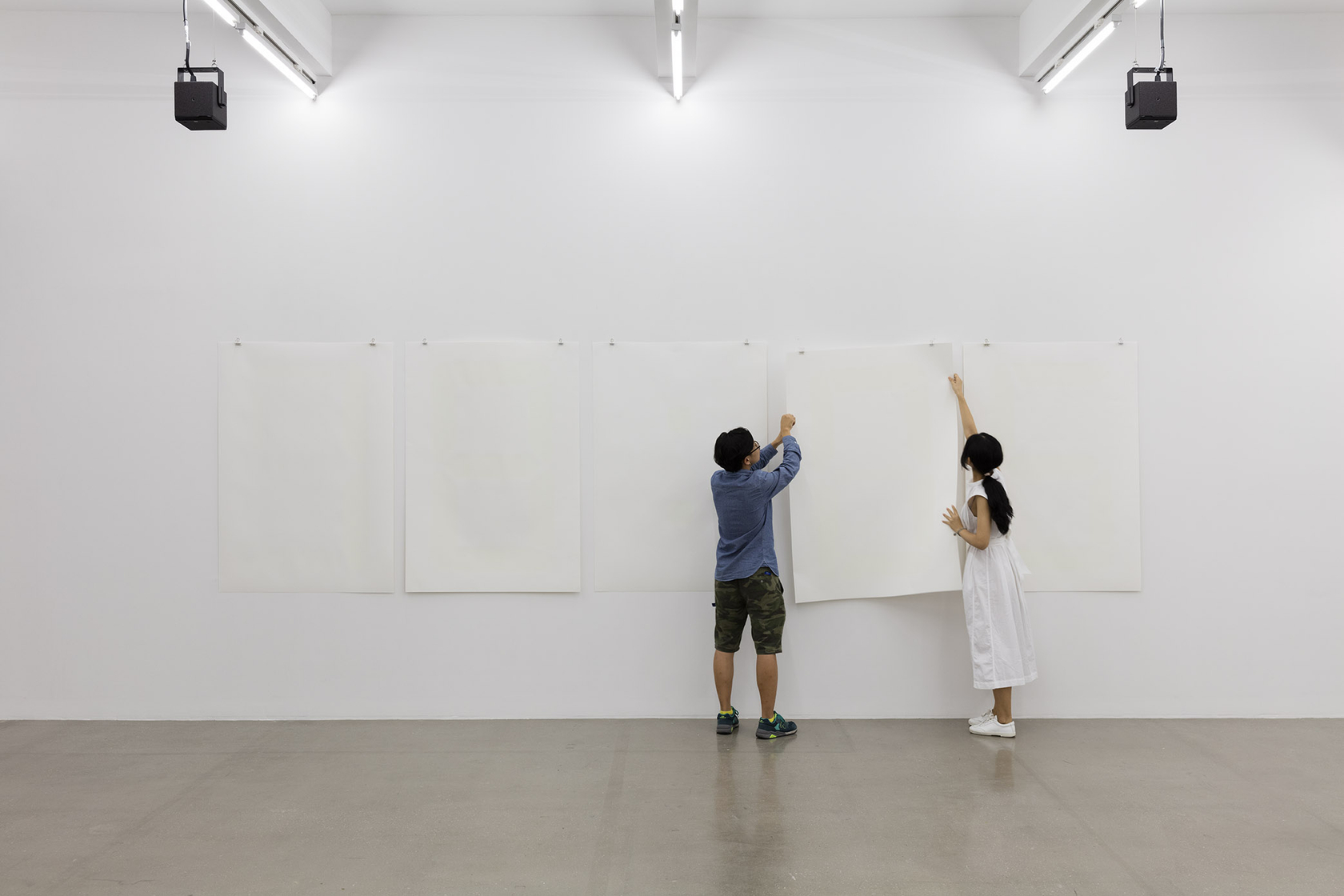 Philippe Parreno Fade to Black2017 40 screen prints on paper, phosphorescent pigment 141 x 100 cm