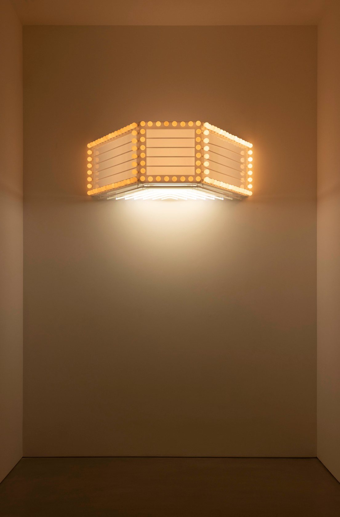 Philippe Parreno Marquee2022 Opalescent PMMA, light bulbs and neons, dmx controller 57.9 x 165 x 113.8 cm 22 3/4 x...