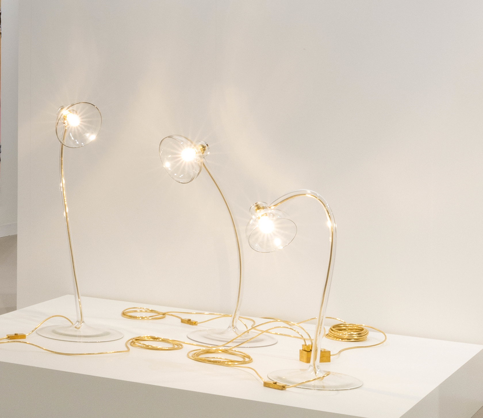 Philippe Parreno Happy Ending2015 Crystal, electrical system, dimmer, switch and plug in brass Lamp No. 11: 106 x 43 cm...