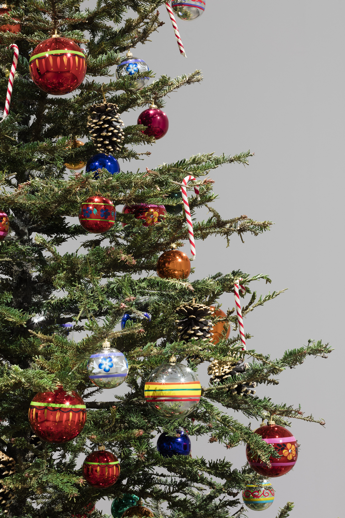 Philippe Parreno Fraught Times: For Eleven Months of the Year it's an Artwork and in December it's Christmas (July)2017 Cast...