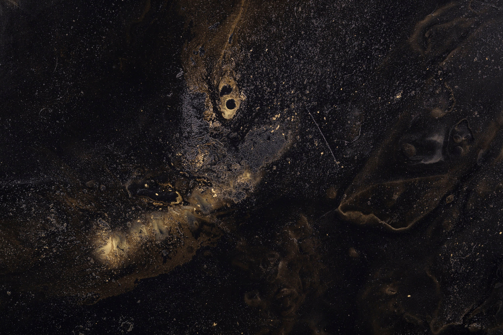 Rachel Rose Inside Orb (1780)2025 Colour pigment, metallic powders and oil on wood panel Unframed: 62.2 x 76.2 cm 24...