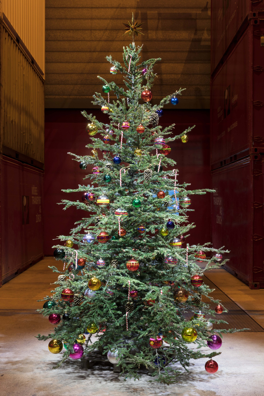 Philippe Parreno Fraught Times: For Eleven Months of the Year it's an Artwork and in December it's Christmas (July)2017 Cast...