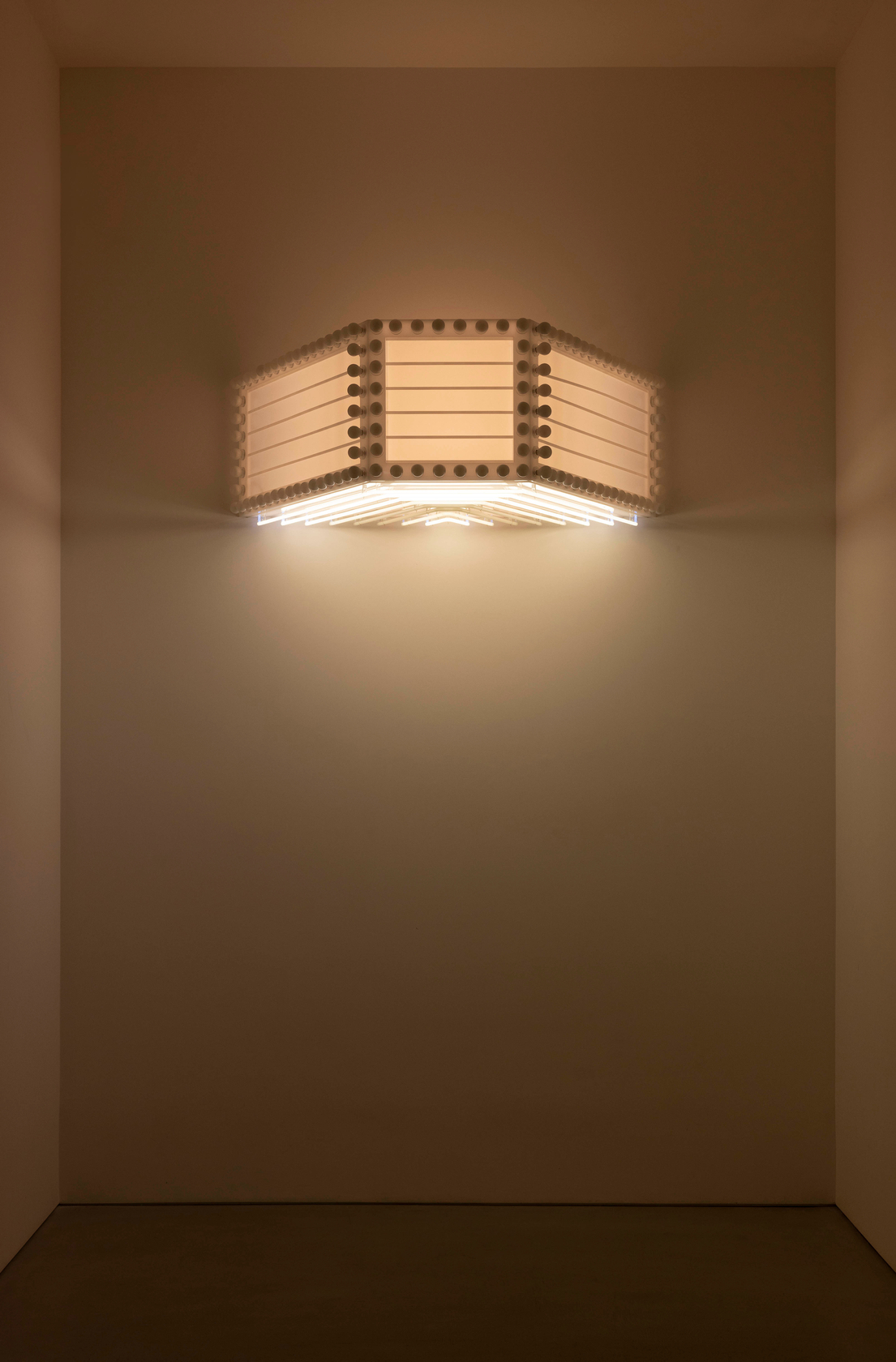 Philippe Parreno Marquee2022 Opalescent PMMA, light bulbs and neons, dmx controller 57.9 x 165 x 113.8 cm 22 3/4 x...