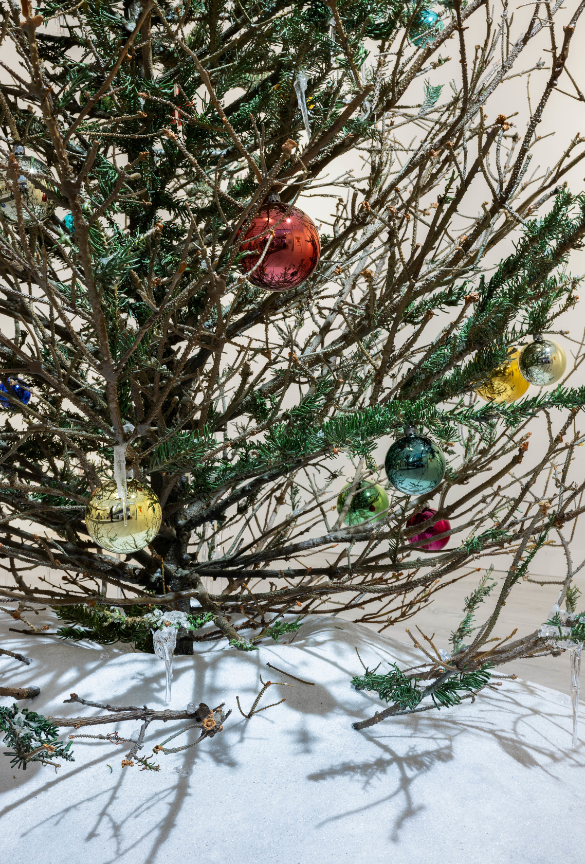 Philippe Parreno, Silent Transformation (Anathema), 2022