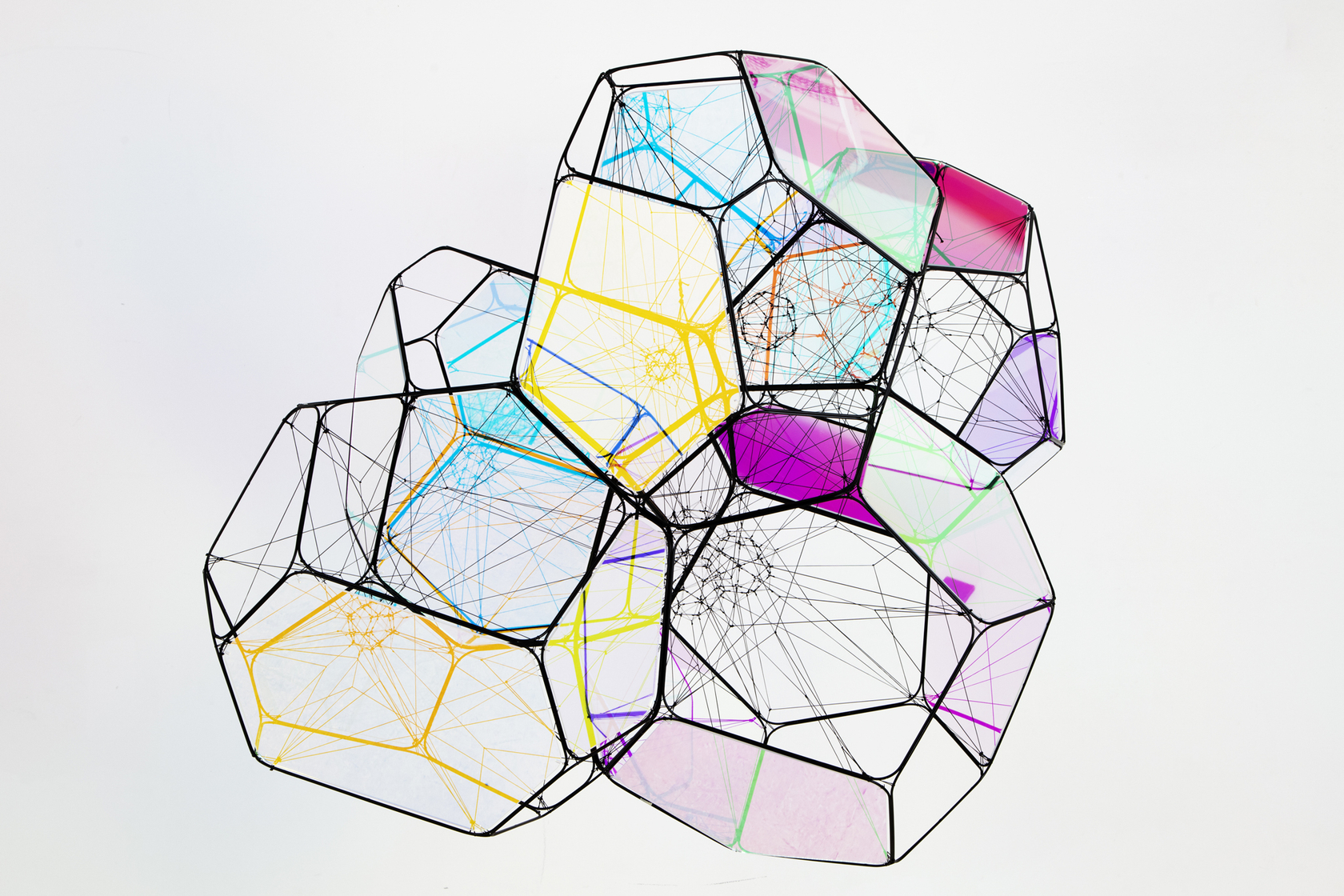Tomás Saraceno, GSC 06214-00210 b/M+I, 2019