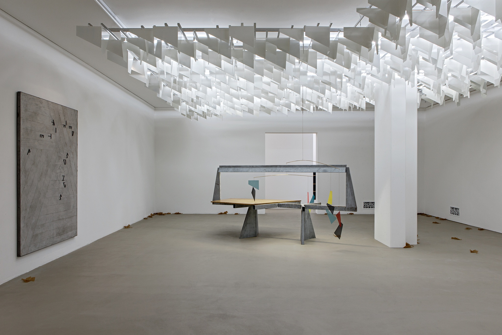Exhibition view Martin Boyce, 2015 Kunstmuseum Basel | Gegenwart Photo © Gina Folly