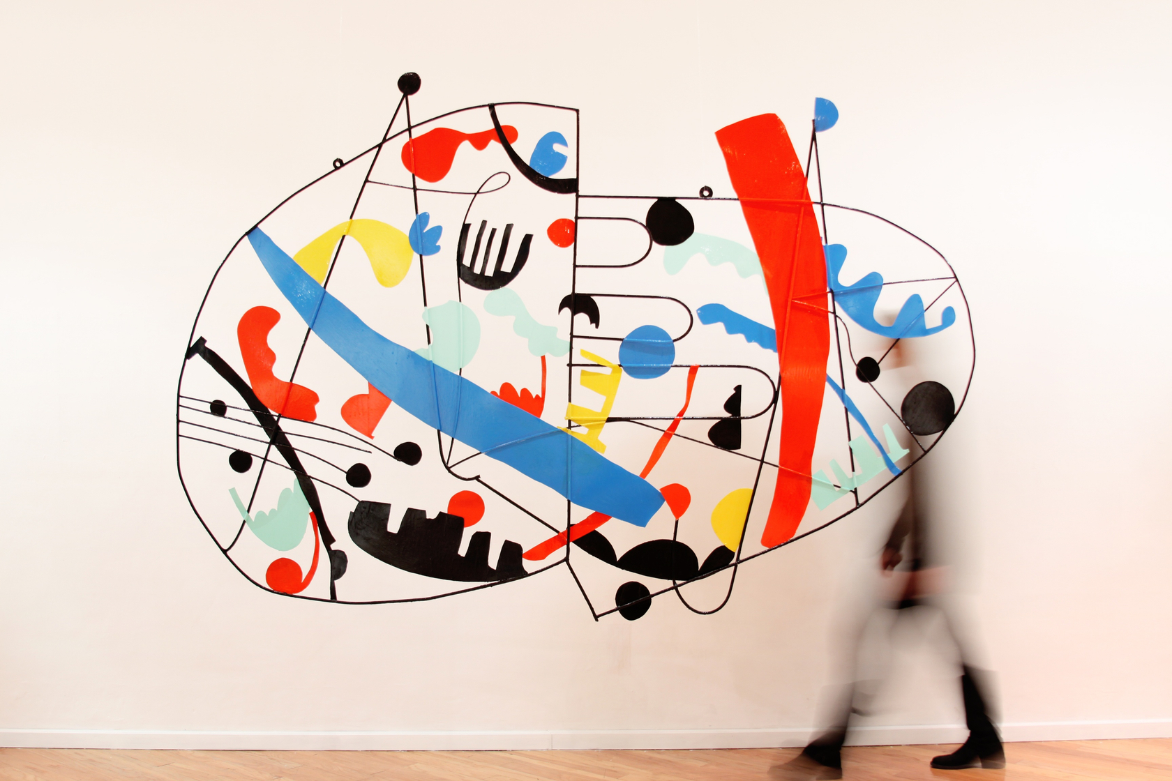 Exhibition view, The Flying Brixton Bangarang and Radio Vibration Vex-Venture, Museo de Arte Raúl Anguiano, Guadalajara, Mexico, 2009