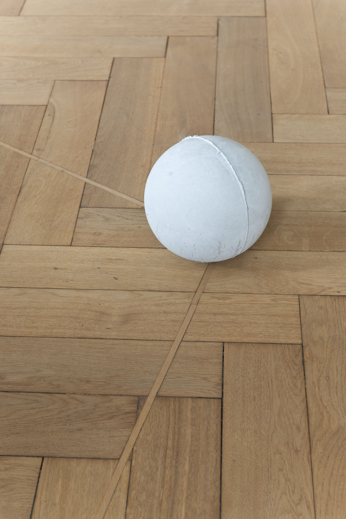 Exhibition view, Mittelland, Kunsthalle Langenthal, Switzerland, 2010 © Marc Latzel