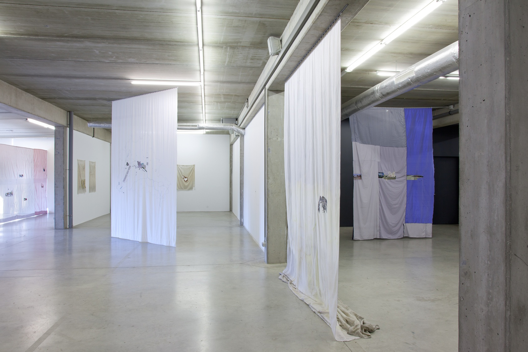 Exhibition view, Synapsen, ikob Museum of Contemporary Art, Belgium, 2014 © Mick Vicenz