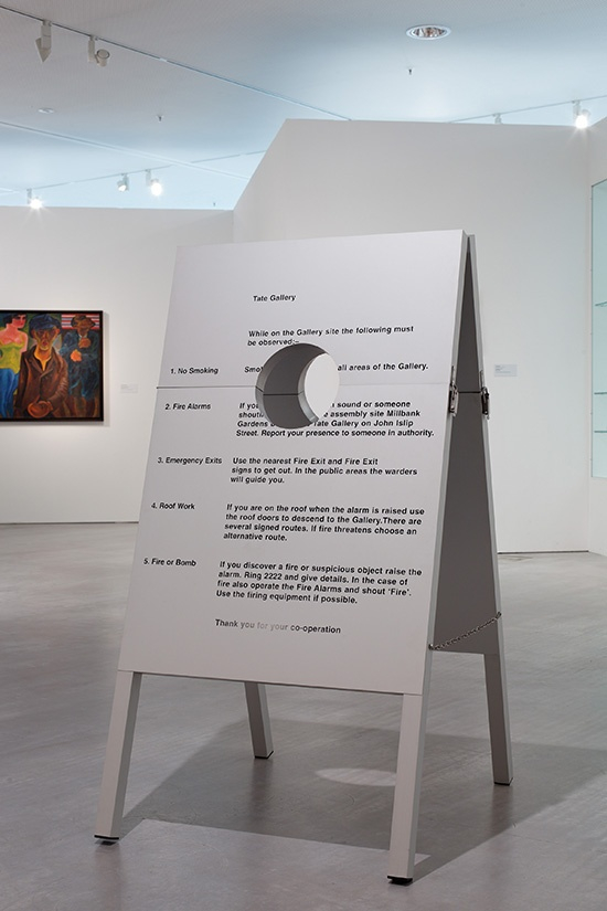 Head Sandwich, 2000 Acrylic color on anodized aluminium, edged tubes, steel chain, hinge-joint and closings: stainless steel Photo © Carsten...