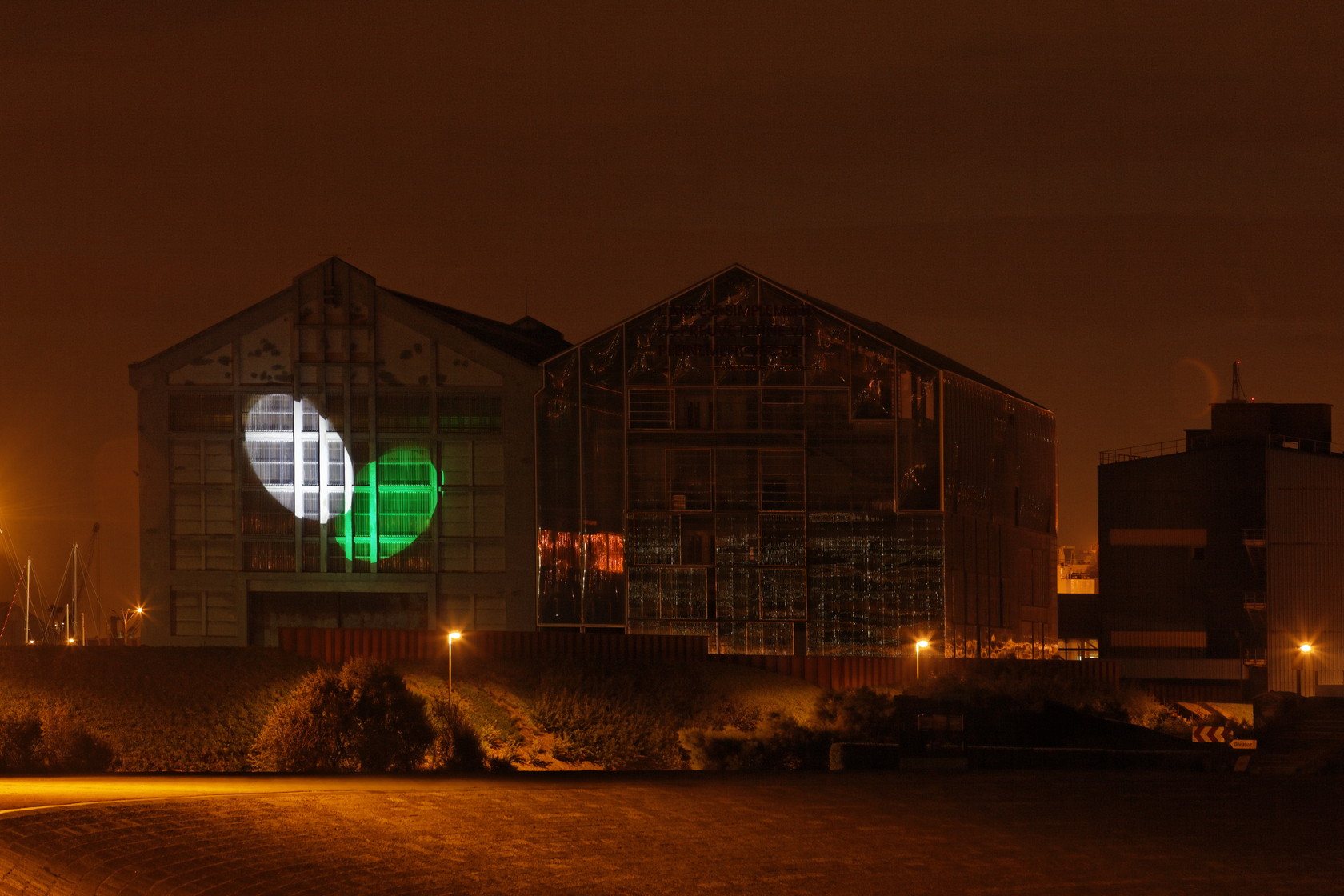 Exhibition view Blowing In The Wind, since 2013 AP2, FRAC Nord-Pas de Calais, Dunkerque Photo &copy; Carsten Eisfeld