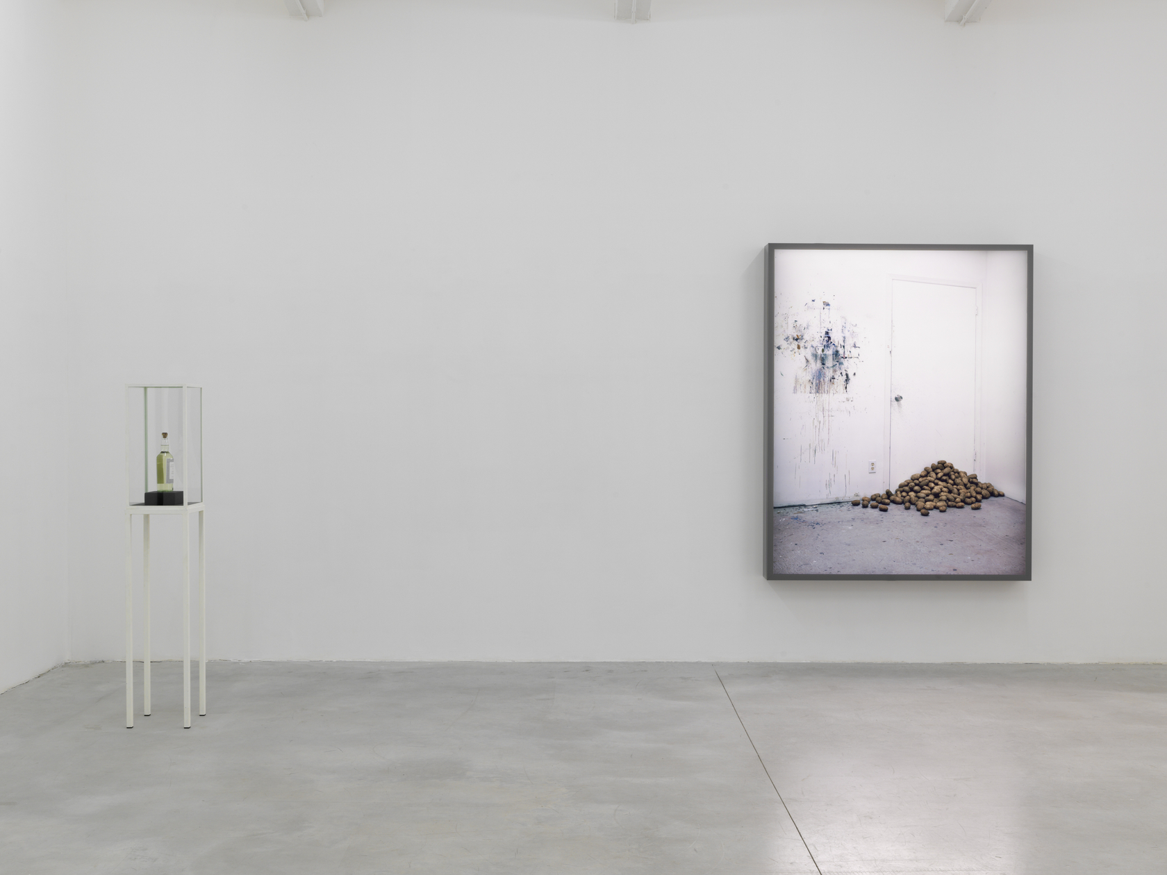 Exhibition view Rodney Graham: You should be an artist, 2016&ndash;17 Le Consortium, Dijon Photo &copy; Andr&eacute; Morin