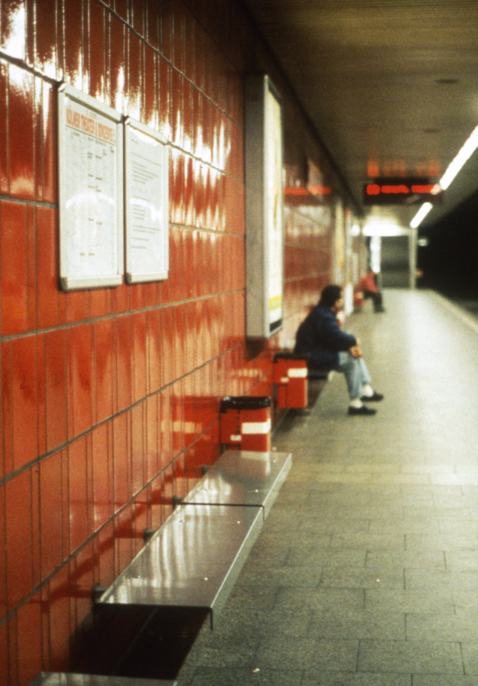 Exhibition view: Angela Bulloch, Rules Series, Esther Schipper, Cologne, 1993. Photo &copy; Lothar Schnepf