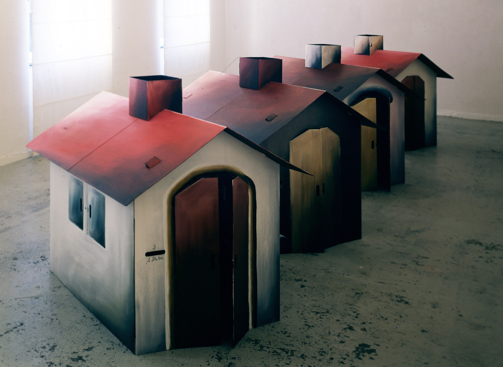 Andreas Schulze, Häuser, 1989 (detail). Exhibition view: Häuser, Esther Schipper, Cologne, 1989. Photo © Michael Trier