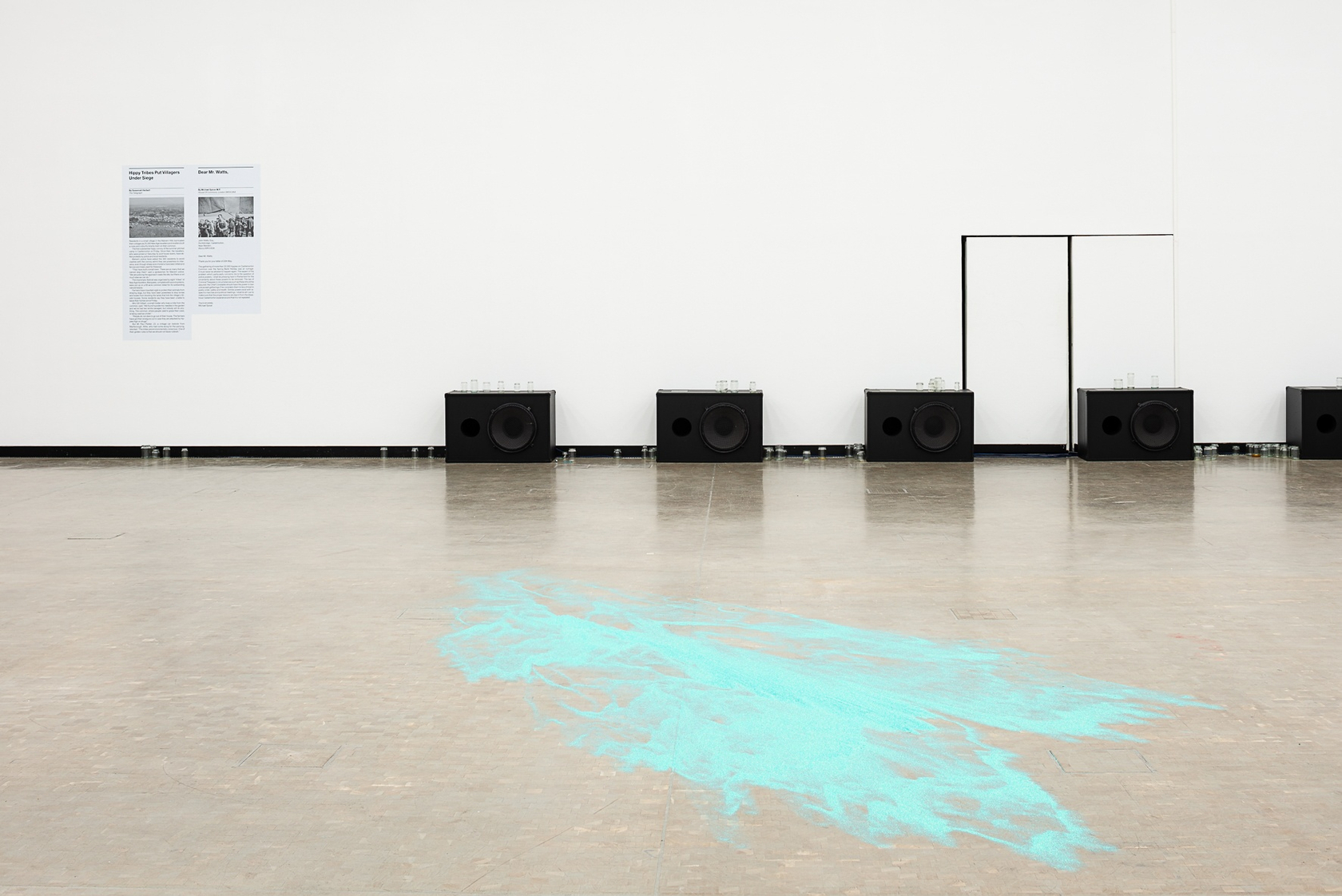 Ann Veronica Janssens Untitled (Blue Glitter), 2015 (front) Polyester Dimensions variable Photo © Jorit Aust