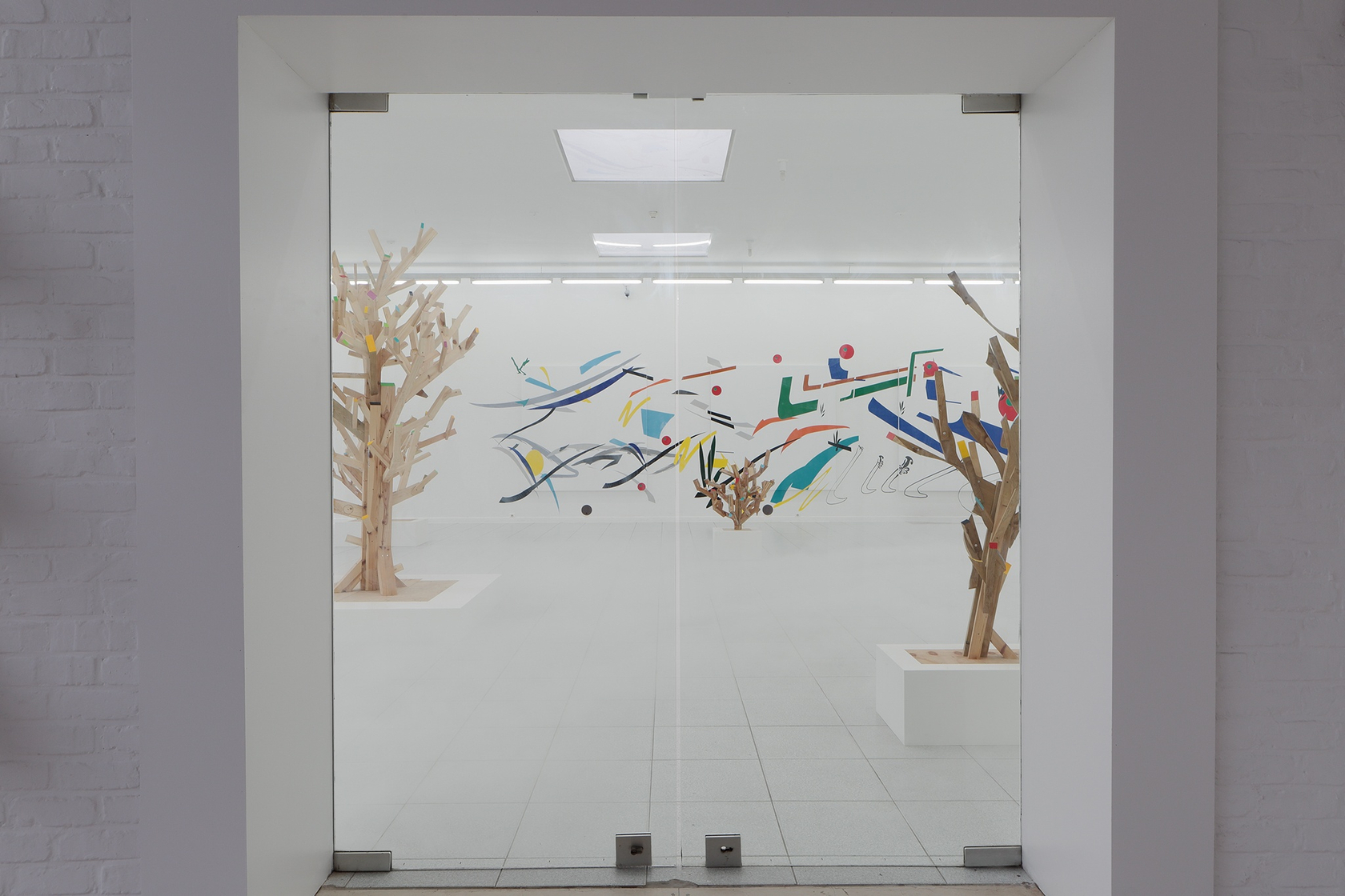 Exhibition view, To stand amongst the elements and to interpret what one knows, Museum Dhondt-Dhaenens, Deurle, Belgium, 2016 &copy; Vik...