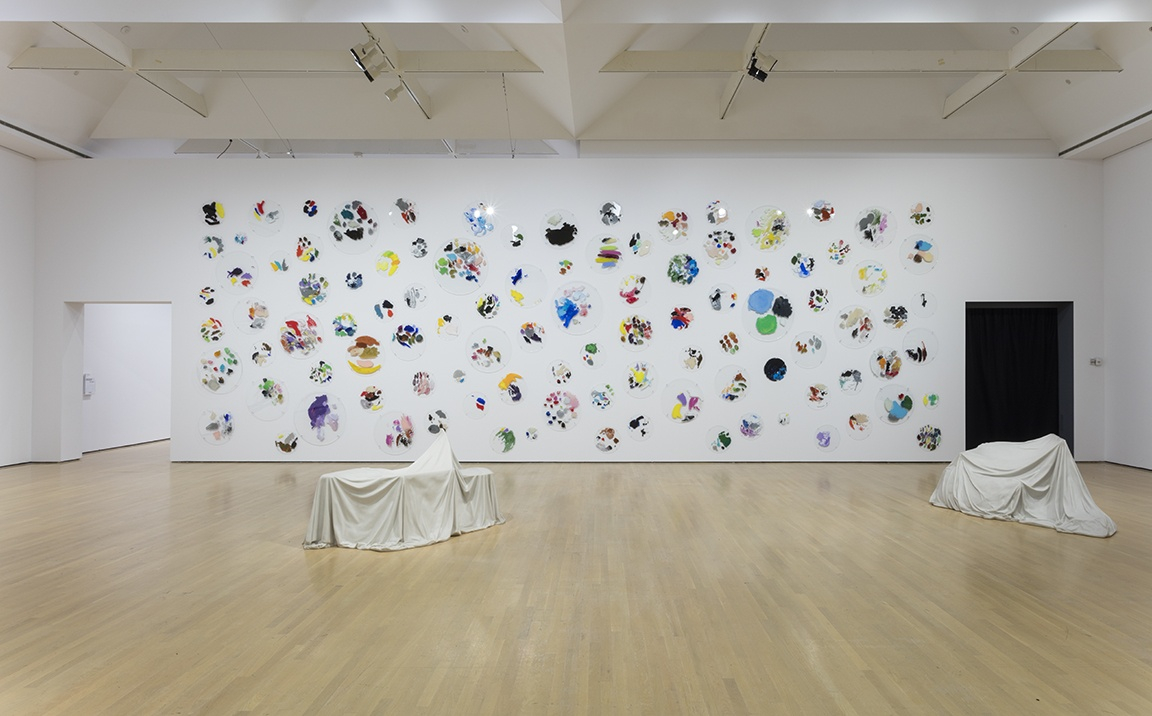 Exhibition view In the back: CC+, 2013 Make every show like it’s your last, Musée d'Art Contemporain, Montréal, Canada, 2016