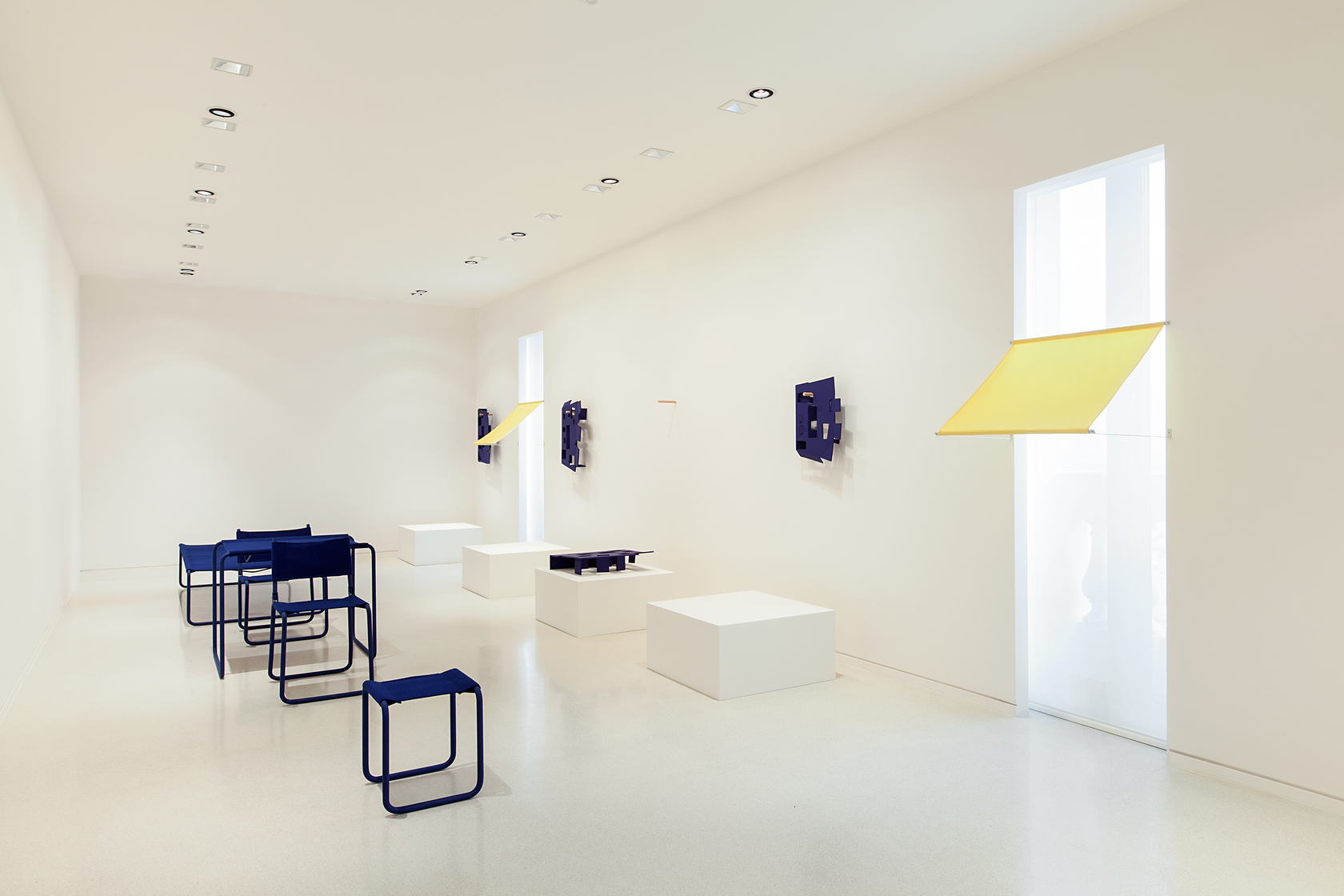Exhibition view: all works by Jean-Pascal Flavien, Construire une Collection, Nouveau Musée National de Monaco, Monaco, 2015. Photo © Andrea...