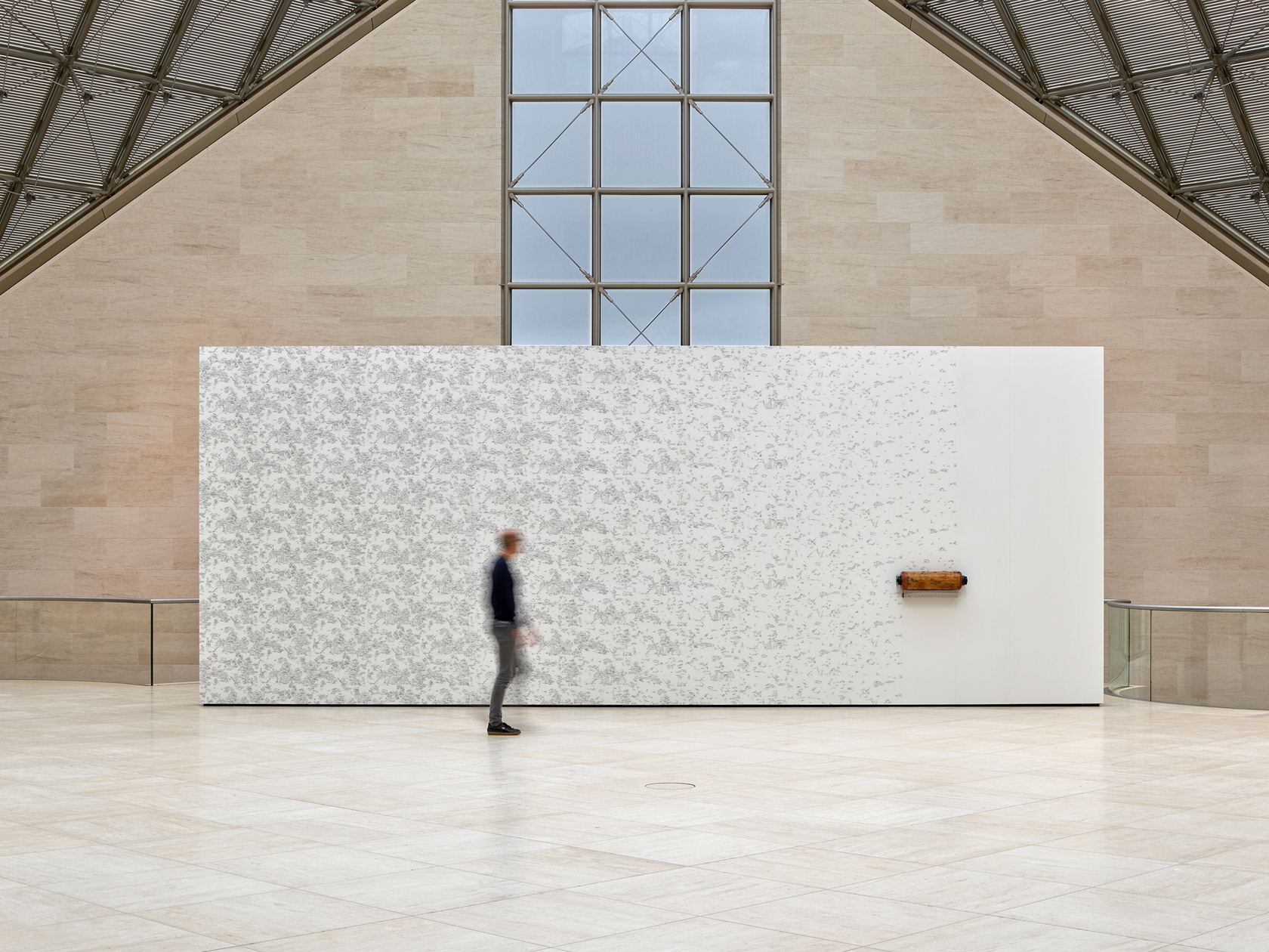Exhibition view: Anri Sala. Le Temps coudé, Mudam Luxembourg, 2019. Photo © Rémi Villaggi | Mudam Luxembourg