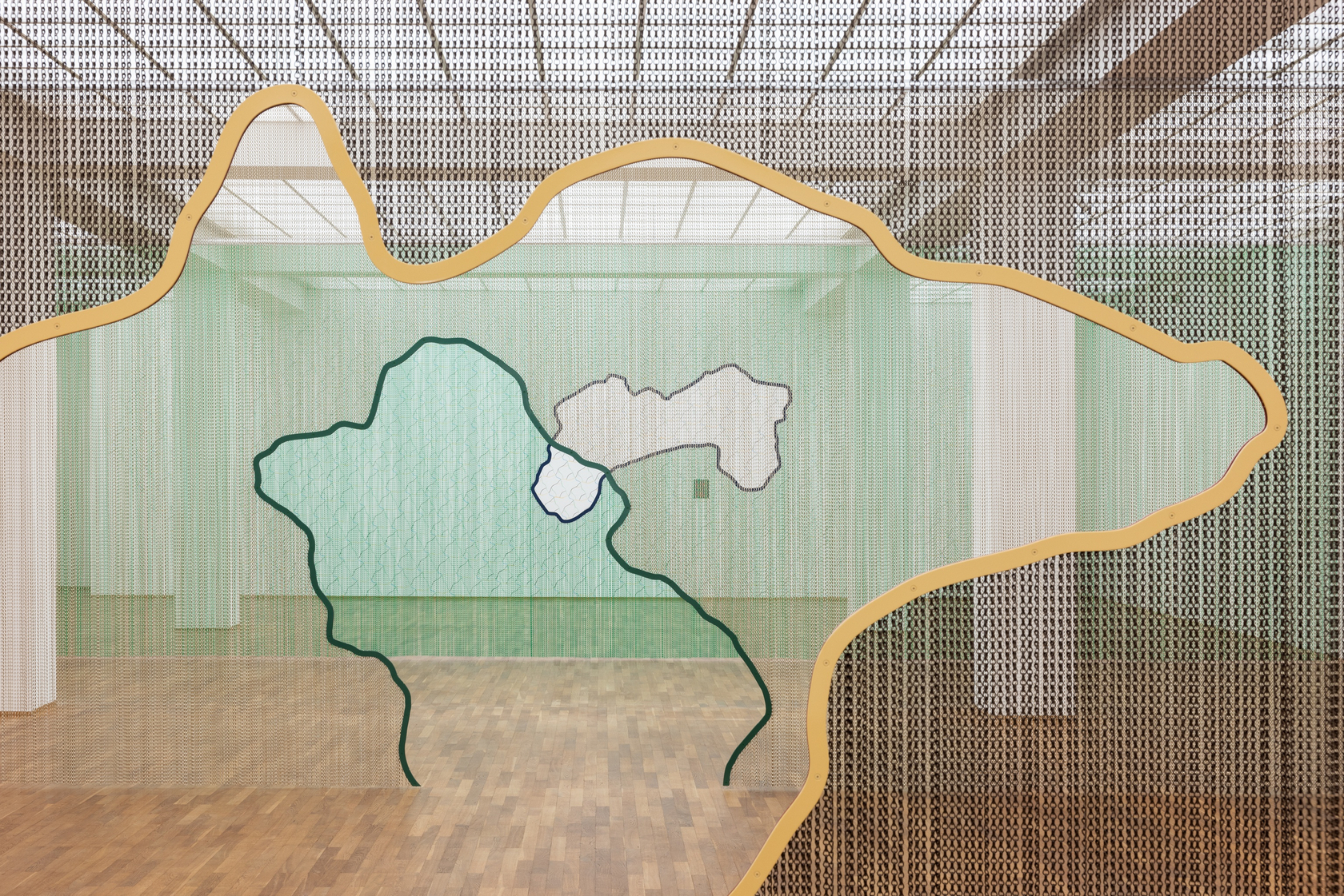 Daniel Steegmann Mangrané, ⊮, 2022 Kriska aluminium curtain, aluminium rail, powder-coated steel frames 3,95 x 15 m (155 1/2 x...