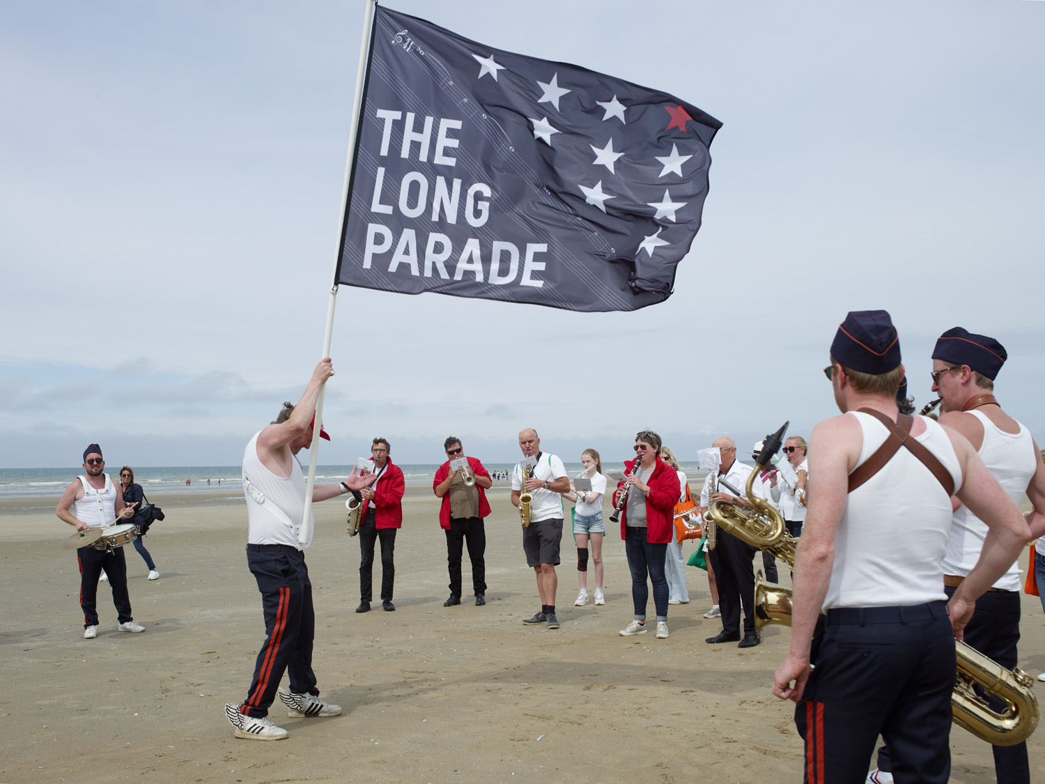 Ari Benjamin Meyers, The Long Parade, 2021. Performed at Beaufort 21: 7th Beaufort Triennial, Flanders, 2021. Photo © Kristien Daem