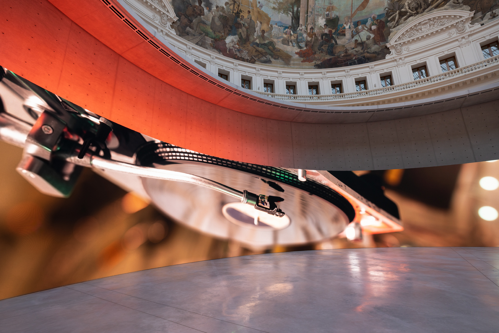 Exhibition view: Anri Sala, Time No Longer, Rotunda of the Bourse de Commerce – Pinault Collection, Paris, 2022. © Anri...