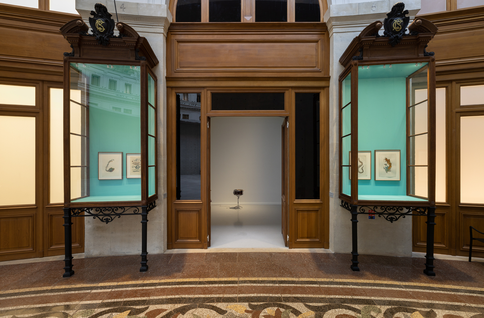 Exhibition view: Anri Sala, Time No Longer, Rotunda of the Bourse de Commerce – Pinault Collection, Paris, 2022. © Anri...