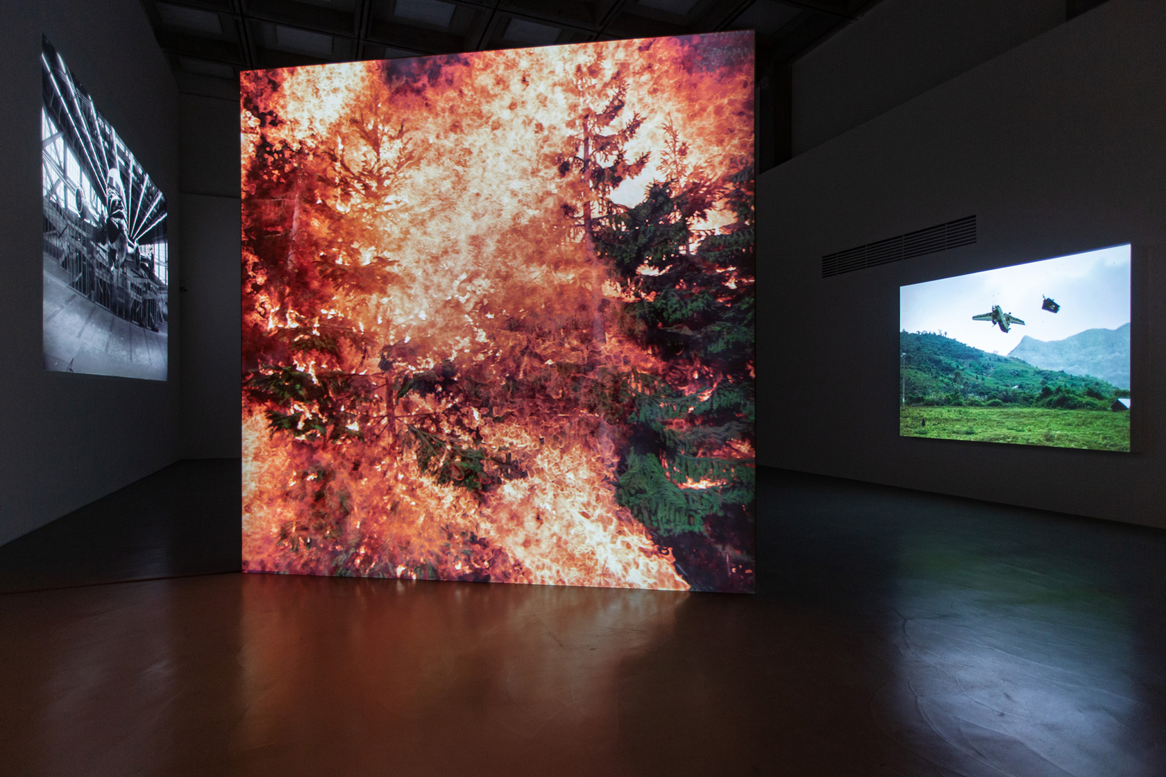 Exhibition view: David Claerbout, Meditation in Peace. Meditation in Pieces, Taipei Fine Arts Museum, Taipei, 2023. Courtesy the artist and...