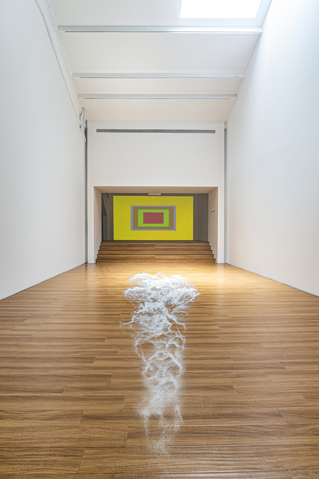 Exhibition views: Ann Veronica Janssens, pinkyellowblue, M WOODS Museum, Beijing 2023. © the artist / VG Bild-Kunst, Bonn 2023. ©...