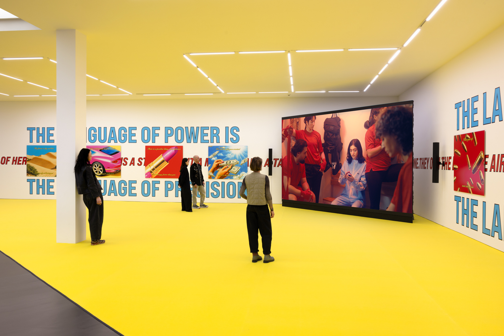 Exhibition view: Cemile Sahin, ROAD RUNNER, Esther Schipper, Berlin, 2025. Photo: © Andrea Rossetti