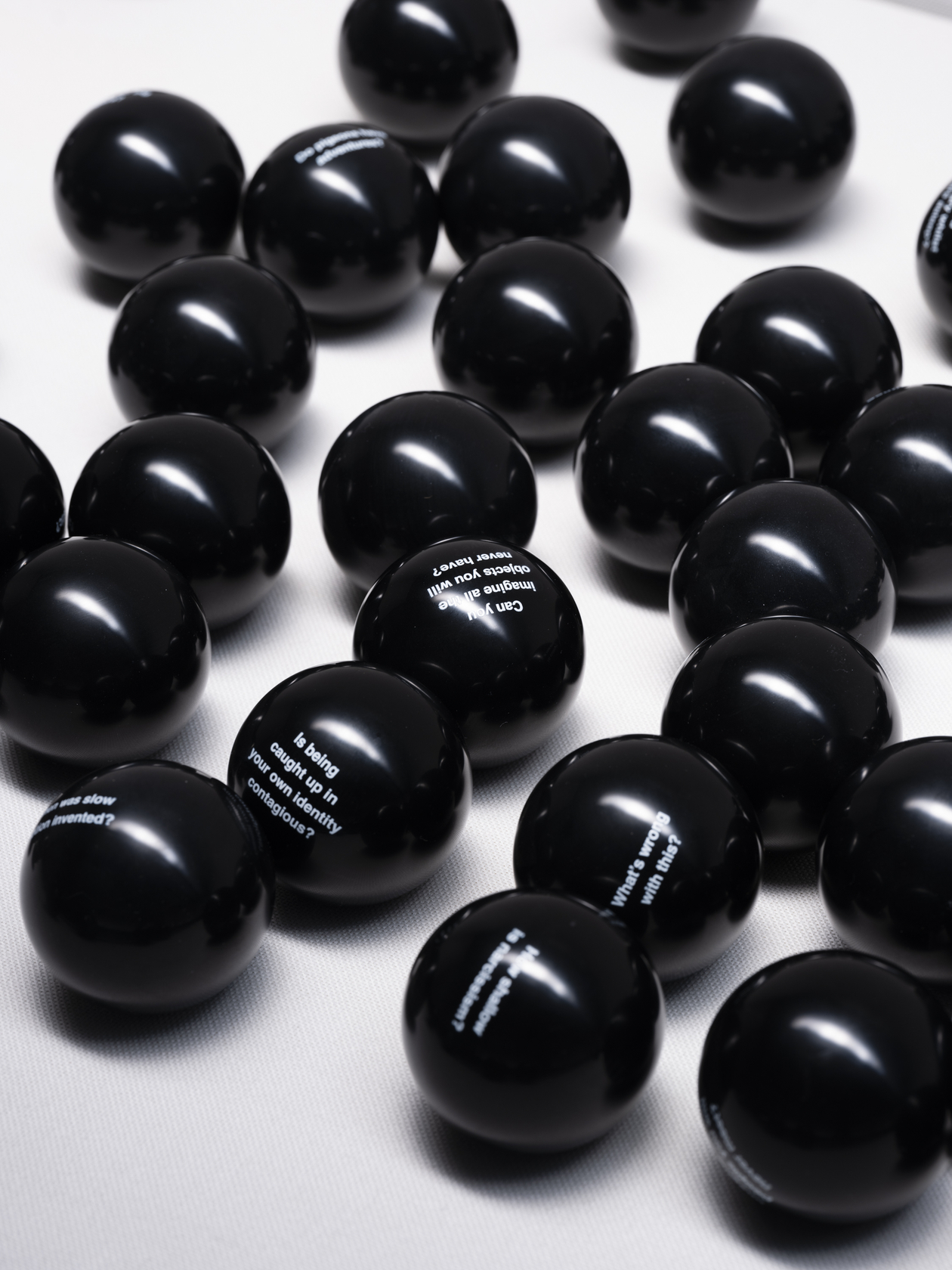 Exhibition view: Ryan Gander, YOU COMPLETE ME, Pola Museum of Art, Hakone, 2025. Photo © Shu Nakagawa