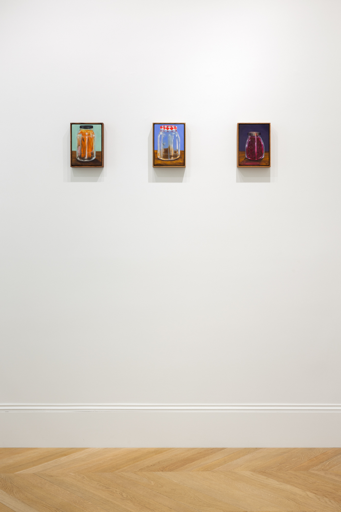 Exhibition view: Karolina Jabłońska, Jarred Kitchen, Esther Schipper, Paris, 2025. Photo © Andrea Rossetti