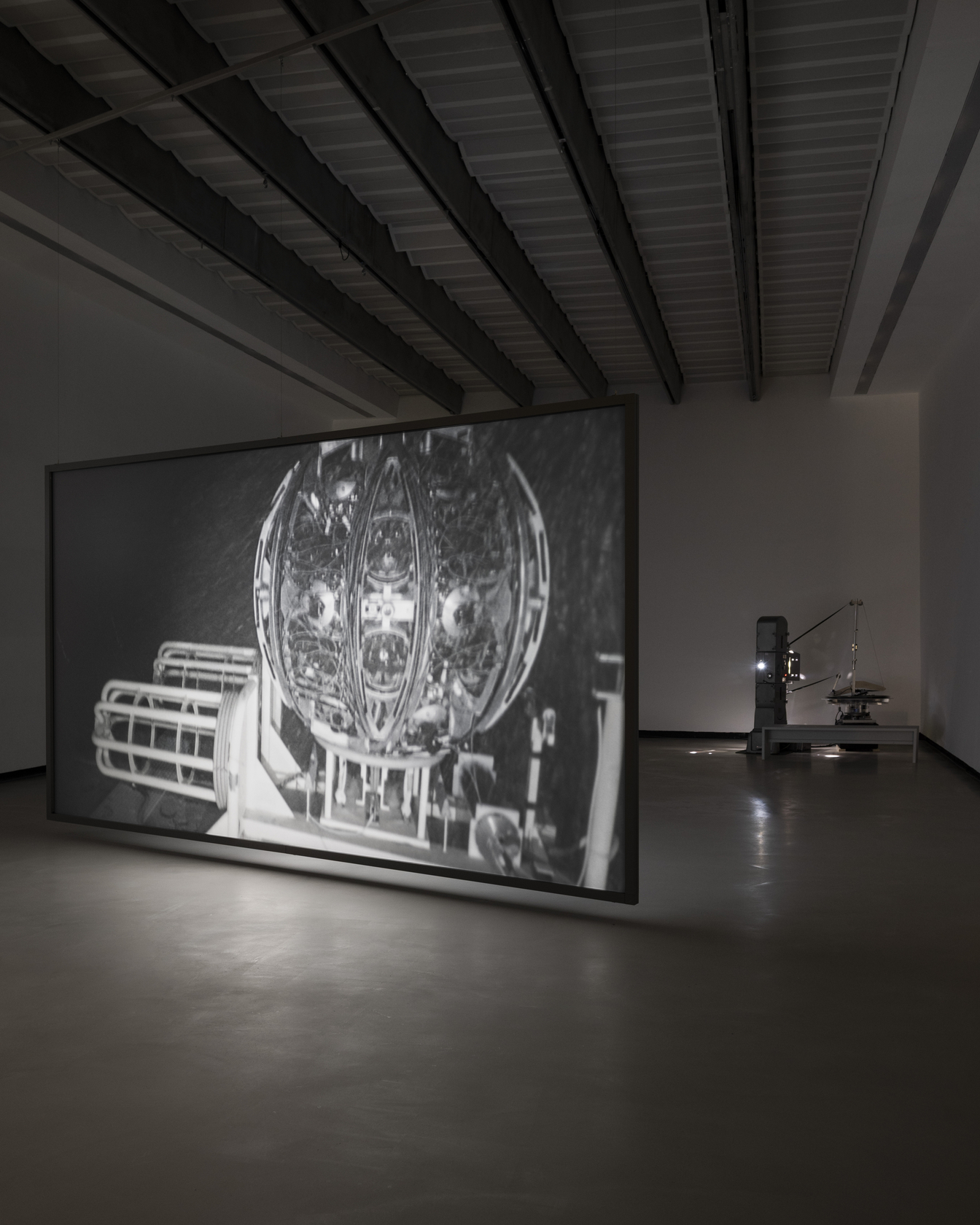 Exhibition view: Rosa Barba, Frame Time Open, MAXXI, Rome. Photo @ Andrea Rossetti