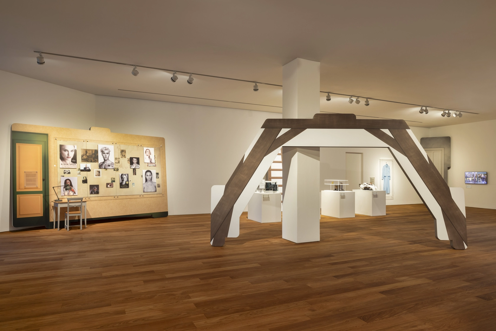 Exhibition view: Simon Fujiwara: A Whole New World, Mudam Luxembourg – Musée d’Art Moderne Grand-Duc Jean. Photo: Andrea Rossetti ©...