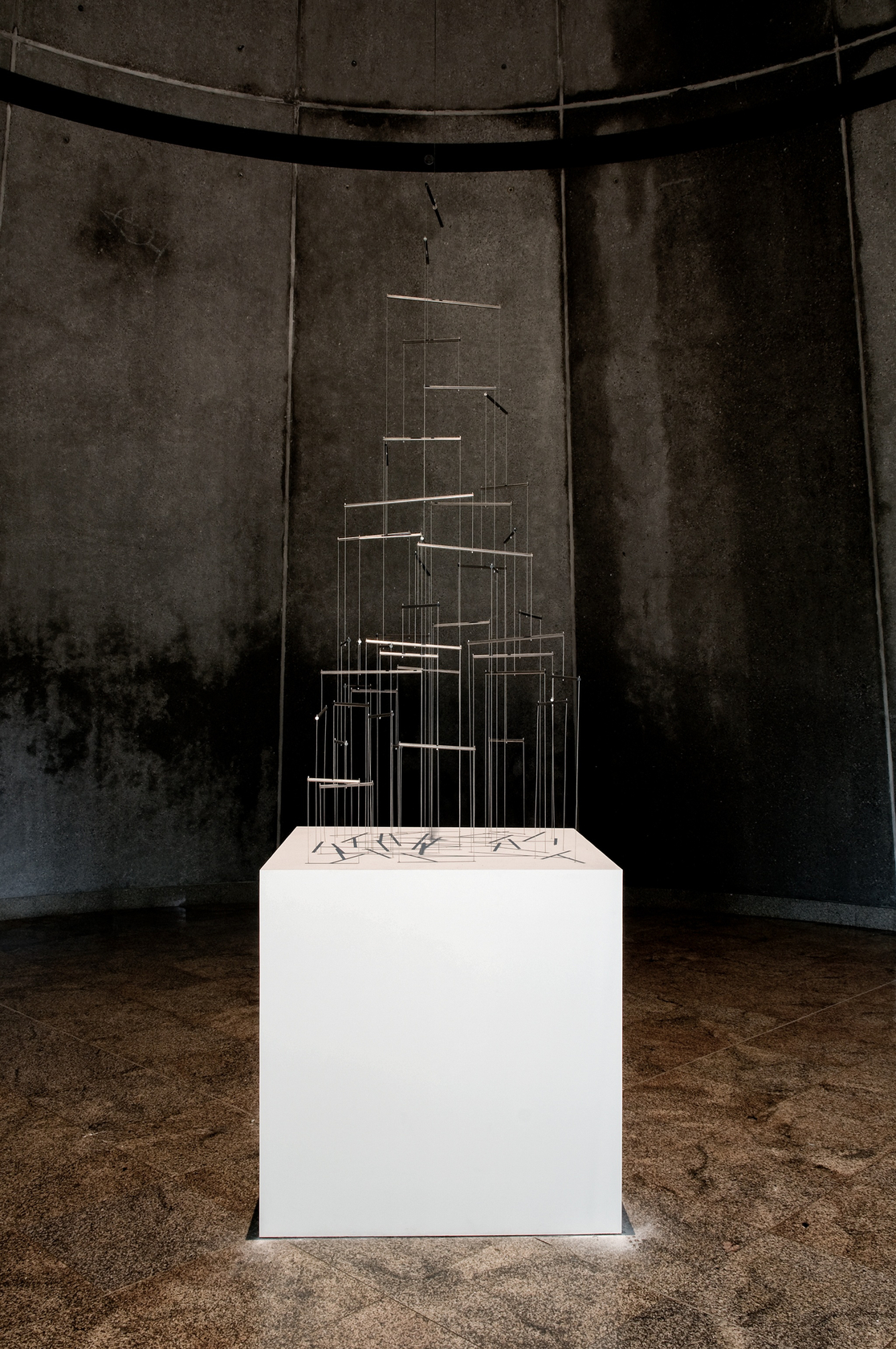 Modèle pour l’Hospitalité i.e. Exclusion, [Model for Hospitality i.e Exclusion], 2010 Steel, wood and concrete Dimensions variable Photo © Aurélien...