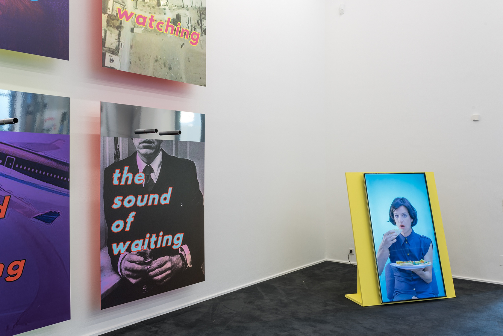 CENTER SHIFT #1: I start again, 2019 5-channel video and site-specific installation with UV Prints, printed curtain, carpet, 3D car-wrapping...