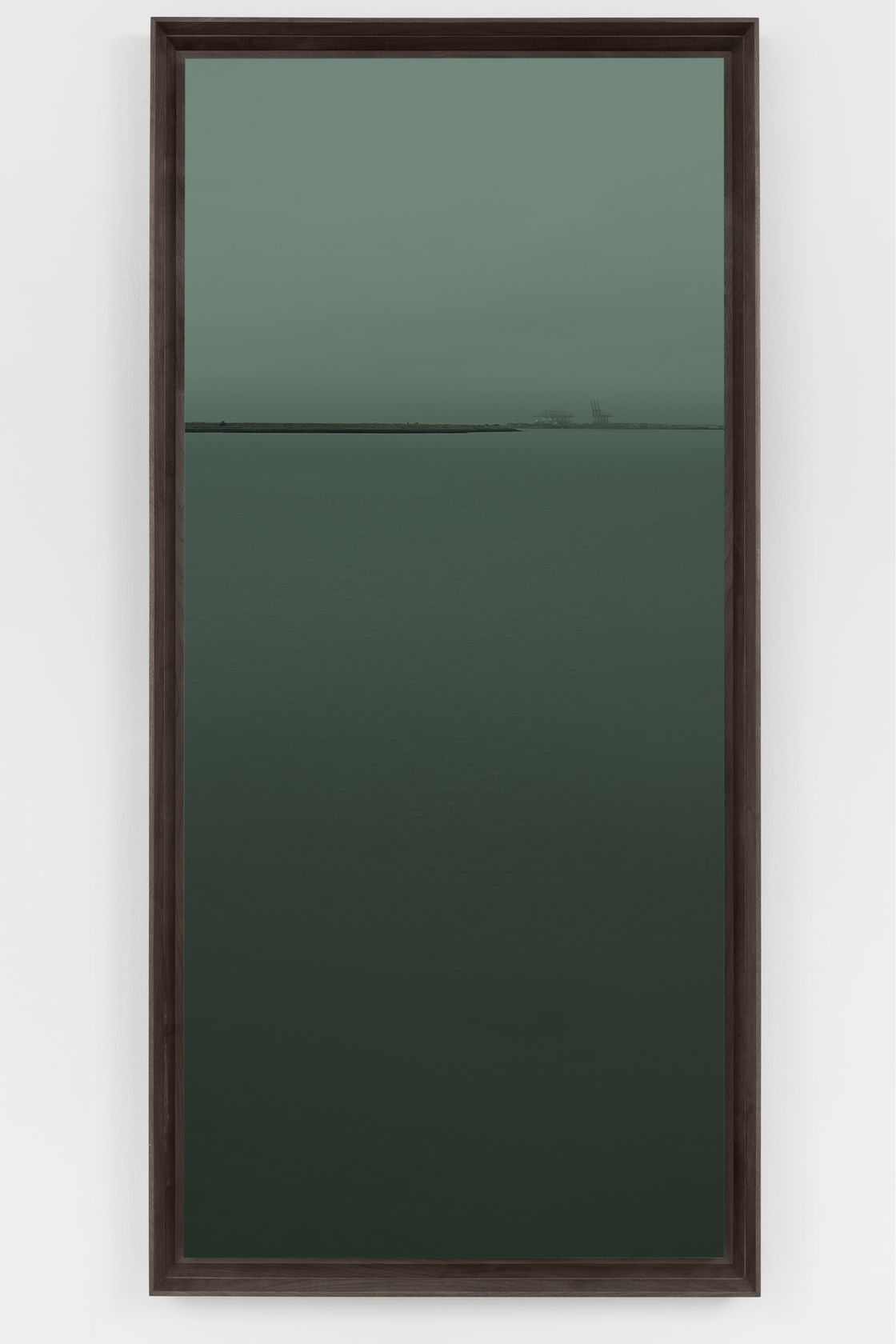 Nadav Kander Horizons II, (Allhallows towards London Gateway Port), 2015