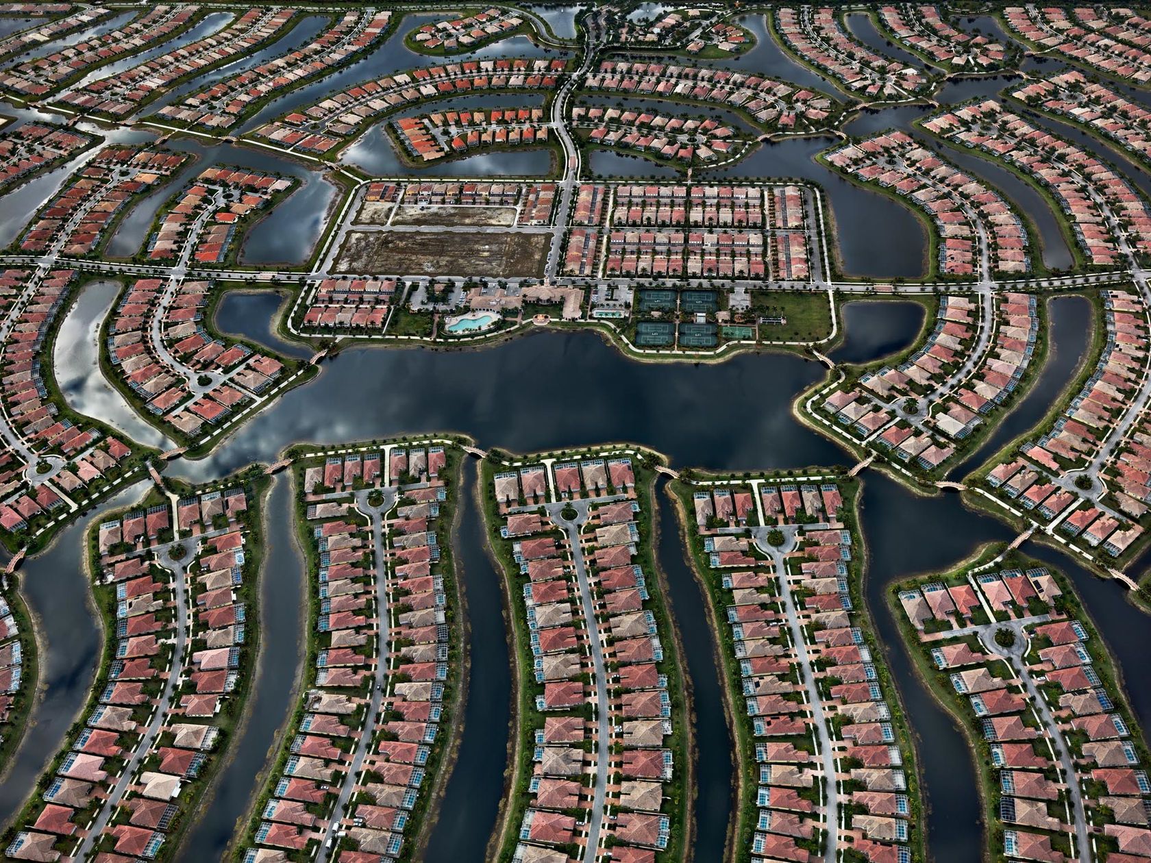 Edward Burtynsky VeronaWalk, Naples, Florida, USA, 2012